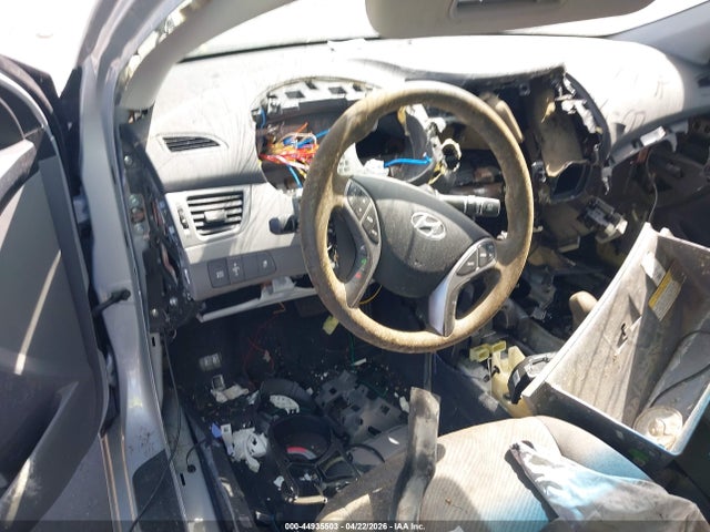 Продажа на аукционе авто 2013 Hyundai Elantra Gls, vin: KMHDH4AE9DU991172, номер лота: 44935503