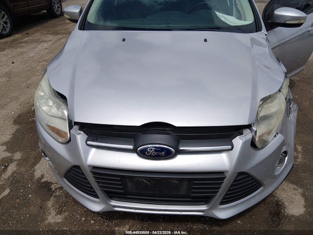 Ford FOCUS SE 2014 1FADP3F20EL349047 Image 10