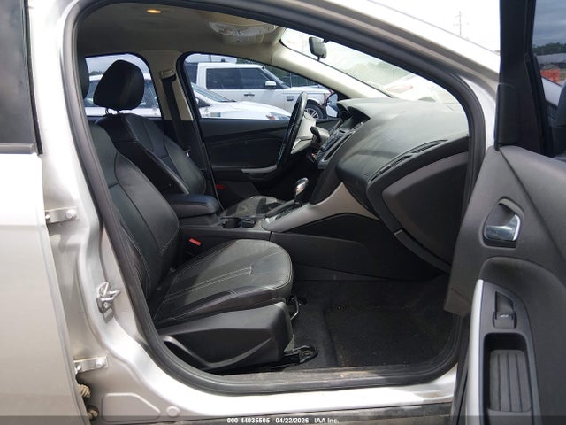 Ford FOCUS SE 2014 1FADP3F20EL349047 Image 5