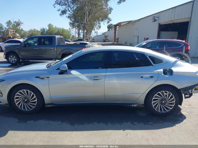 KMHL34JJ1SA117453 Hyundai Sonata Hybrid Sel