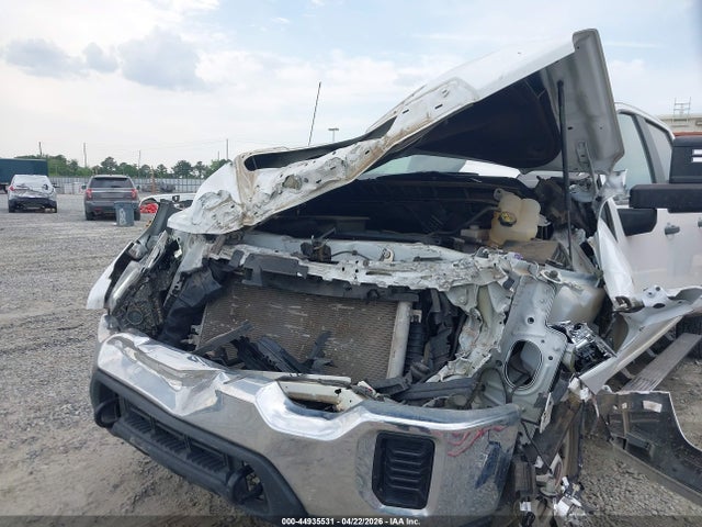 44935531 :رقم المزاد ، 1GT48LE78NF267828 vin ، 2022 Gmc Sierra 2500hd 2wd  Standard Bed Pro مزاد بيع