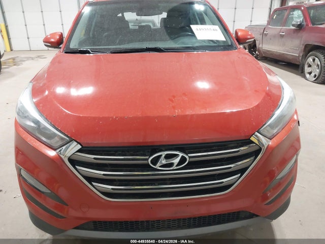 44935540 :رقم المزاد ، KM8J33A23GU220213 vin ، 2016 Hyundai Tucson Limited مزاد بيع