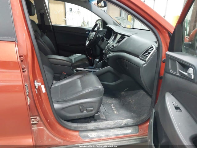 44935540 :رقم المزاد ، KM8J33A23GU220213 vin ، 2016 Hyundai Tucson Limited مزاد بيع