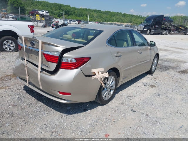 44935544 :رقم المزاد ، JTHBW1GG8D2013068 vin ، 2013 Lexus Es 300h مزاد بيع