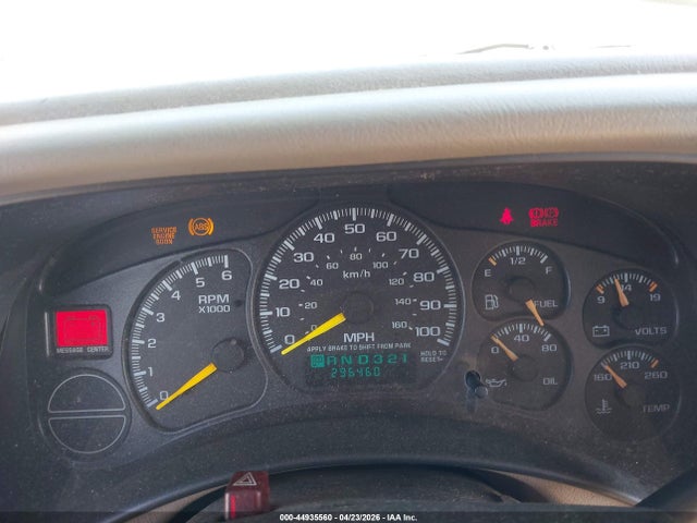 Aukcja sprzedaży 2000 Gmc Yukon Xl 1500 Slt, vin: 3GKFK16T9YG130141, numer aukcji: 44935560