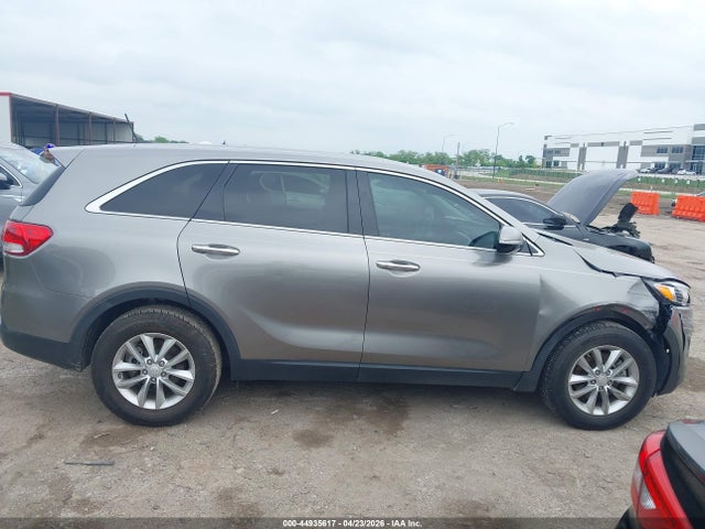 44935617 :رقم المزاد ، 5XYPG4A30GG054560 vin ، 2016 Kia Sorento 2.4l L مزاد بيع