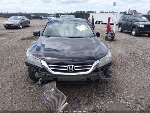 44935627 :رقم المزاد ، 1HGCR2F88DA267643 vin ، 2013 Honda Accord Ex-l مزاد بيع