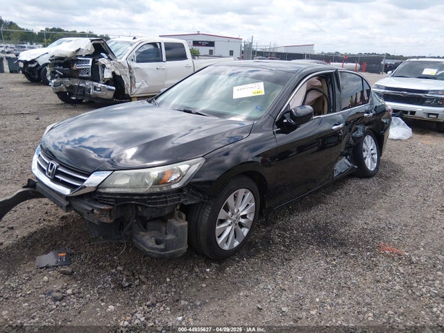 44935627 :رقم المزاد ، 1HGCR2F88DA267643 vin ، 2013 Honda Accord Ex-l مزاد بيع