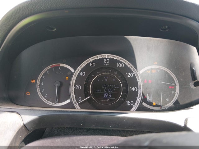 44935627 :رقم المزاد ، 1HGCR2F88DA267643 vin ، 2013 Honda Accord Ex-l مزاد بيع