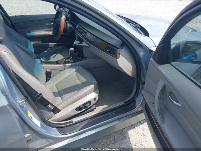 Продажа на аукционе авто 2006 Bmw 325i, vin: WBAVB13566KX42068, номер лота: 44935642