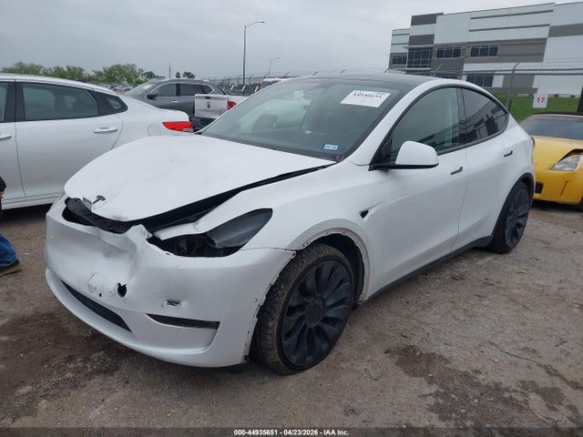 7SAYGDEFXNF524352 Tesla Model Y Performance Dual Motor All-wheel Drive