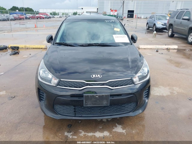 2020 Kia Rio S მანქანა იყიდება აუქციონზე, vin: 3KPA24AD8LE322789, აუქციონის ნომერი: 44935657