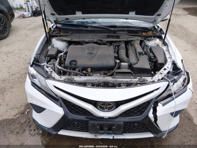 4T1BZ1HK0JU013590 Toyota Camry Xse V6
