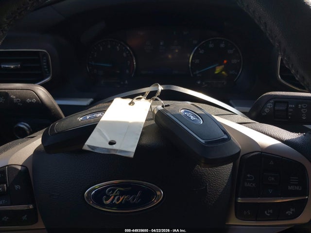 Продажа на аукционе авто 2022 Ford Explorer Xlt, vin: 1FMSK8DH8NGA38278, номер лота: 44935680