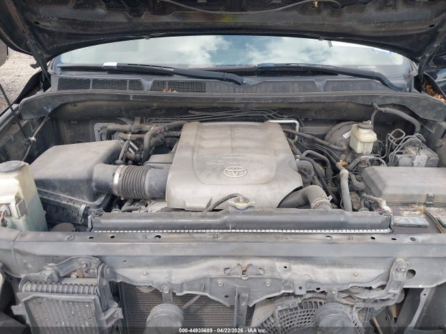 Продажа на аукционе авто 2008 Toyota Sequoia Platinum 5.7l V8, vin: 5TDBY67A88S008438, номер лота: 44935689
