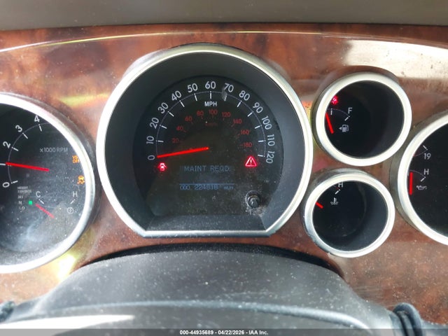 Продажа на аукционе авто 2008 Toyota Sequoia Platinum 5.7l V8, vin: 5TDBY67A88S008438, номер лота: 44935689