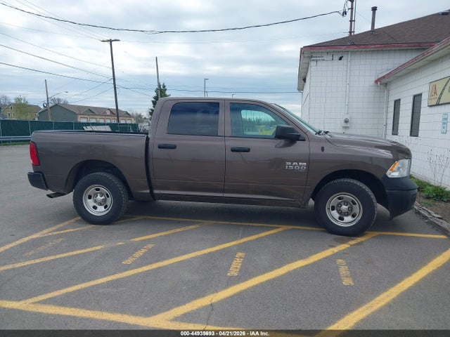 44935693 :رقم المزاد ، 1C6RR7KG6MS581280 vin ، 2021 Ram 1500 Classic Tradesman  4x4 5'7 Box مزاد بيع