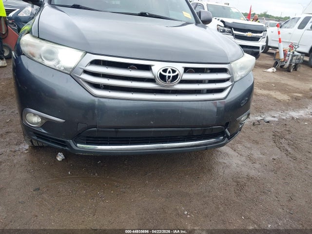 44935696 :رقم المزاد ، 5TDYK3EH8DS105594 vin ، 2013 Toyota Highlander Limited V6 مزاد بيع