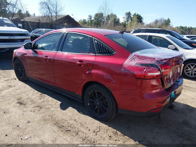 Ford FOCUS SE 2015 1FADP3F28FL213119 Image 3