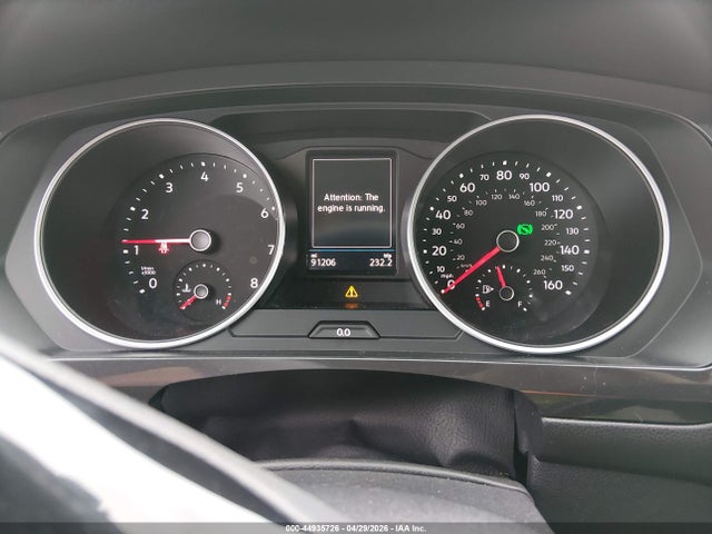 Продажа на аукционе авто 2018 Volkswagen Tiguan 2.0t S, vin: 3VV0B7AX9JM119633, номер лота: 44935726