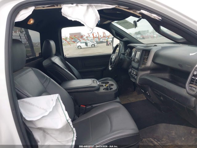 44935737 :رقم المزاد ، 3C6MR4AJ8RG210738 vin ، 2024 Ram 2500 Tradesman  4x2 8' Box مزاد بيع