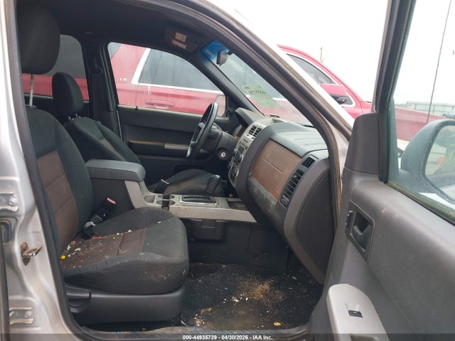 44935739 :رقم المزاد ، 1FMCU93Z28KA09732 vin ، 2008 Ford Escape Xlt مزاد بيع