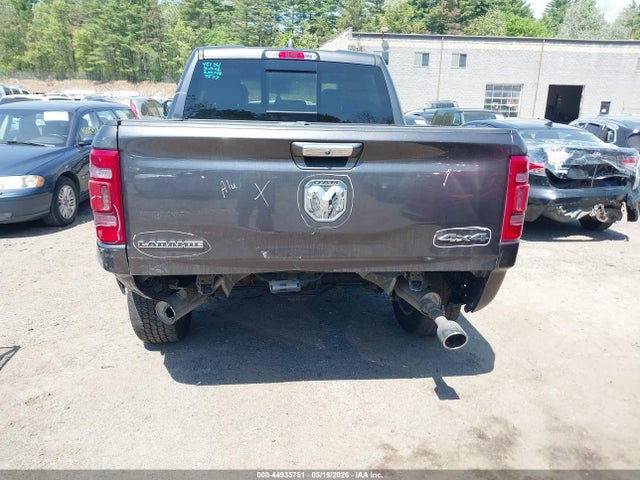 44935751 :رقم المزاد ، 1C6SRFJT3LN242788 vin ، 2020 Ram 1500 Laramie  4x4 5'7 Box مزاد بيع