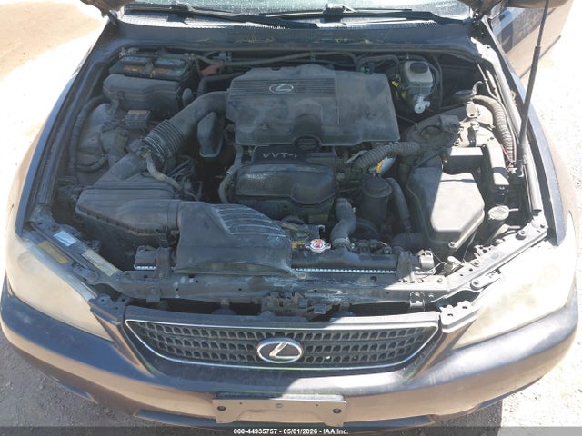 44935757 :رقم المزاد ، JTHBD192120060801 vin ، 2002 Lexus Is 300 مزاد بيع