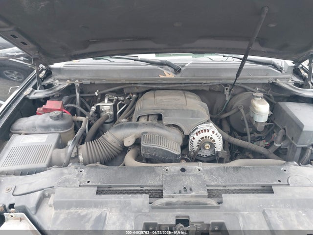 Продаж на аукціоні авто 2010 Cadillac Escalade Luxury, vin: 1GYUKBEF7AR258947, номер лоту: 44935763