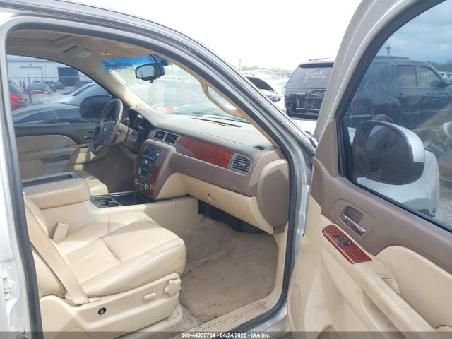 Aukcja sprzedaży 2011 Chevrolet Tahoe Lt, vin: 1GNSKBE09BR213154, numer aukcji: 44935764