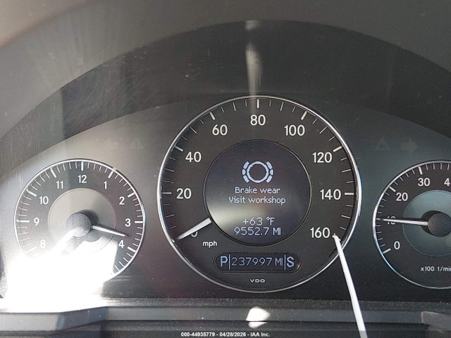 44935779 :رقم المزاد ، WDBUF87J56X203851 vin ، 2006 Mercedes-benz E 350 4matic مزاد بيع