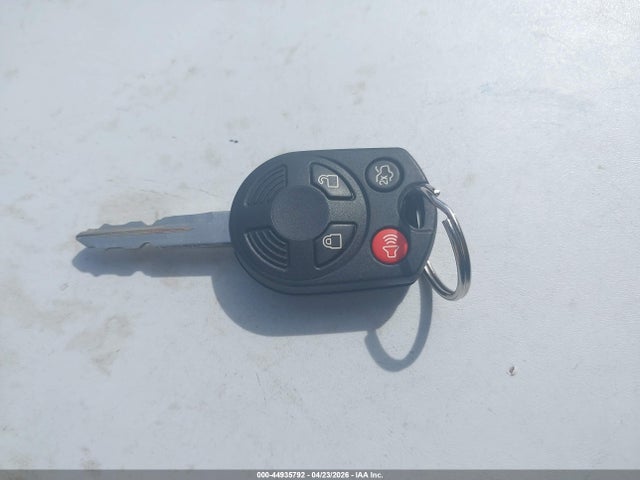 44935792 :رقم المزاد ، 3FAHP0HA7AR322900 vin ، 2010 Ford Fusion Se مزاد بيع