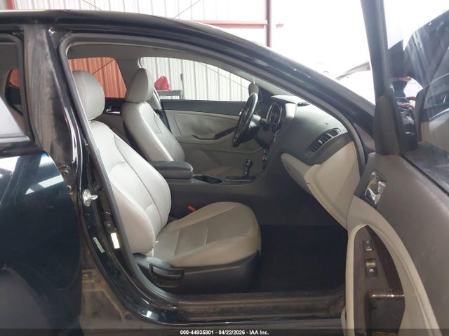 2015 Kia Optima Ex მანქანა იყიდება აუქციონზე, vin: 5XXGN4A74FG392054, აუქციონის ნომერი: 44935801