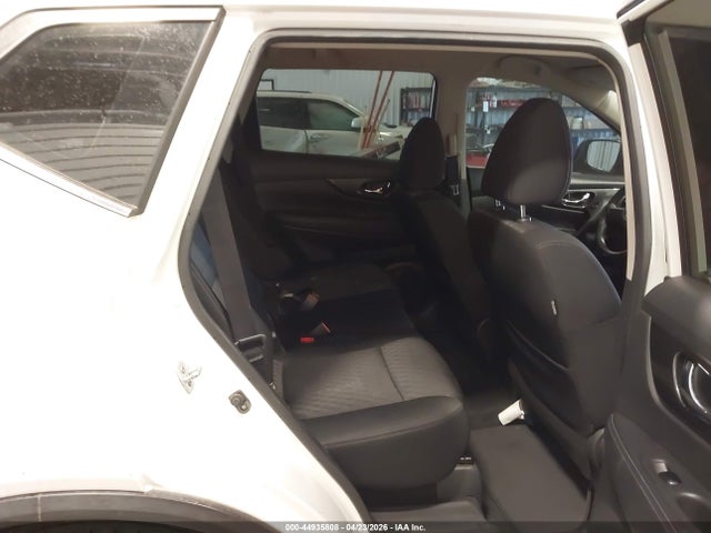 2017 Nissan Rogue S მანქანა იყიდება აუქციონზე, vin: KNMAT2MV6HP510160, აუქციონის ნომერი: 44935808