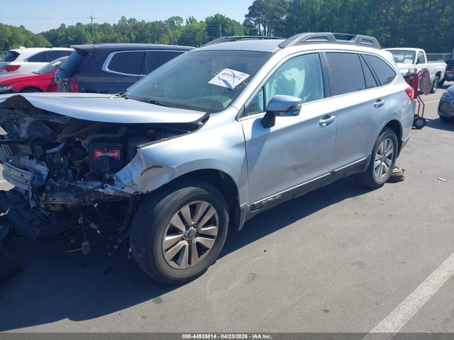 Продажа на аукционе авто 2015 Subaru Outback 2.5i Premium, vin: 4S4BSAFC4F3275464, номер лота: 44935814