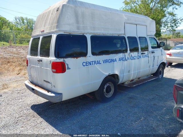 44935827 :رقم المزاد ، 2B6LB31Z9YK132937 vin ، 2000 Dodge Ram Van 3500 Conversion مزاد بيع