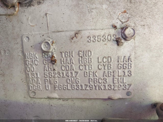 44935827 :رقم المزاد ، 2B6LB31Z9YK132937 vin ، 2000 Dodge Ram Van 3500 Conversion مزاد بيع