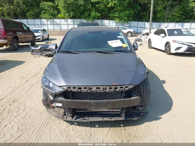 2018 Hyundai Elantra Limited მანქანა იყიდება აუქციონზე, vin: 5NPD84LF1JH286396, აუქციონის ნომერი: 44935843