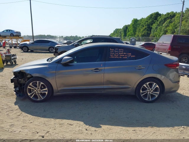 2018 Hyundai Elantra Limited მანქანა იყიდება აუქციონზე, vin: 5NPD84LF1JH286396, აუქციონის ნომერი: 44935843
