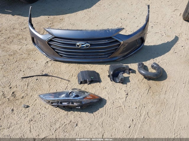 2018 Hyundai Elantra Limited მანქანა იყიდება აუქციონზე, vin: 5NPD84LF1JH286396, აუქციონის ნომერი: 44935843