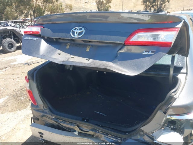 2014 Toyota Camry Se V6 მანქანა იყიდება აუქციონზე, vin: 4T1BK1FK1EU552247, აუქციონის ნომერი: 44935855