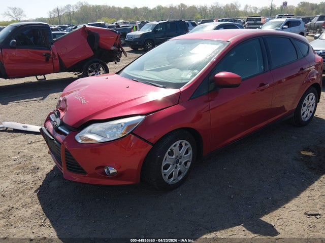44935860 :رقم المزاد ، 1FAHP3K26CL343693 vin ، 2012 Ford Focus Se مزاد بيع