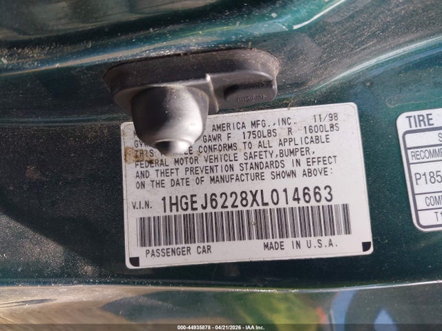 Продажа на аукционе авто 1999 Honda Civic Dx, vin: 1HGEJ6228XL014663, номер лота: 44935878