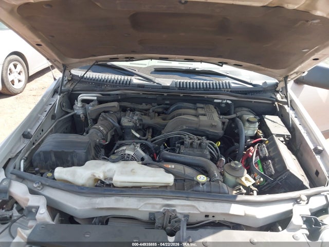 Продажа на аукционе авто 2006 Ford Explorer Xlt, vin: 1FMEU63E26UB60852, номер лота: 44935885