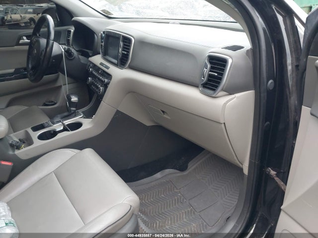 Продажа на аукционе авто 2018 Kia Sportage Ex, vin: KNDPNCAC9J7377977, номер лота: 44935887