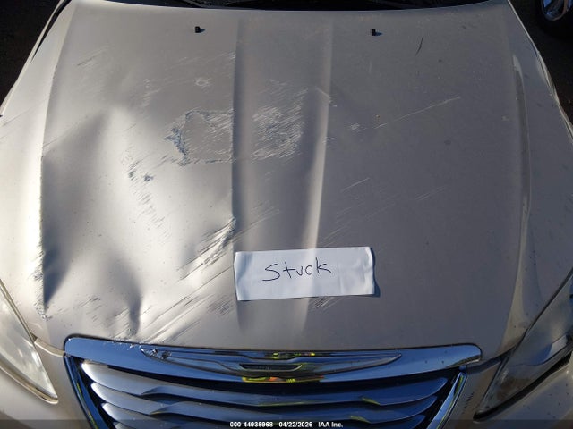 2013 Chrysler 200 Touring მანქანა იყიდება აუქციონზე, vin: 1C3CCBBGXDN659839, აუქციონის ნომერი: 44935968