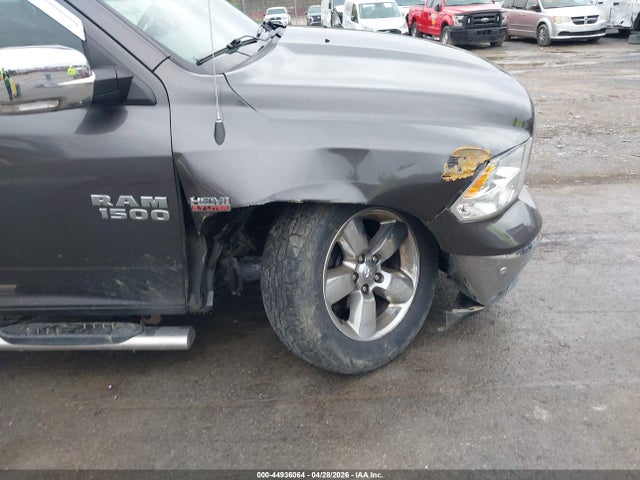 2018 Ram 1500 Big Horn  4x4 5'7 Box მანქანა იყიდება აუქციონზე, vin: 3C6RR7LT9JG129757, აუქციონის ნომერი: 44936064
