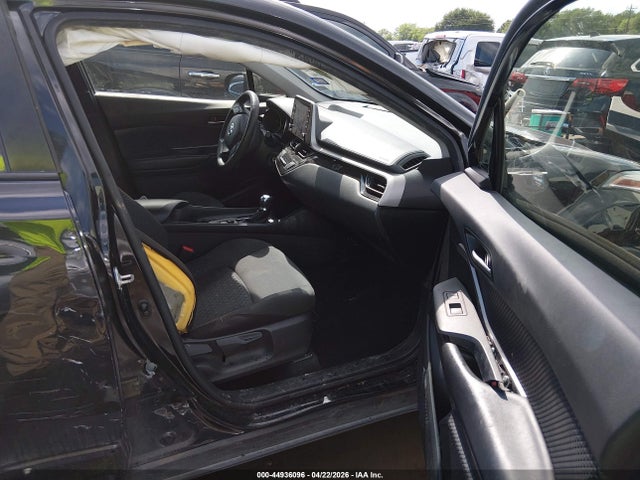 2021 Toyota C-hr Le მანქანა იყიდება აუქციონზე, vin: JTNKHMBX9M1117560, აუქციონის ნომერი: 44936096