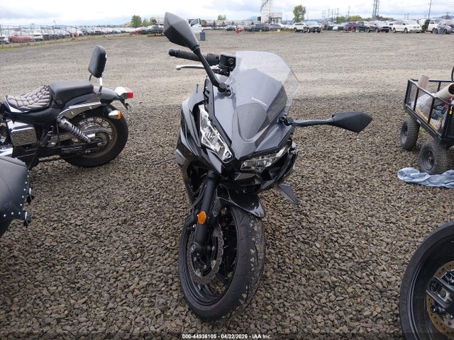 2026 Kawasaki Ex650 R მანქანა იყიდება აუქციონზე, vin: ML5EXER13TDAH1418, აუქციონის ნომერი: 44936105
