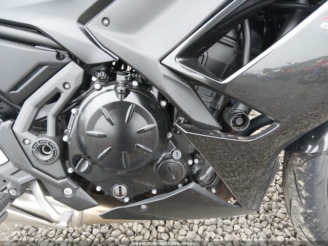 2026 Kawasaki Ex650 R მანქანა იყიდება აუქციონზე, vin: ML5EXER13TDAH1418, აუქციონის ნომერი: 44936105